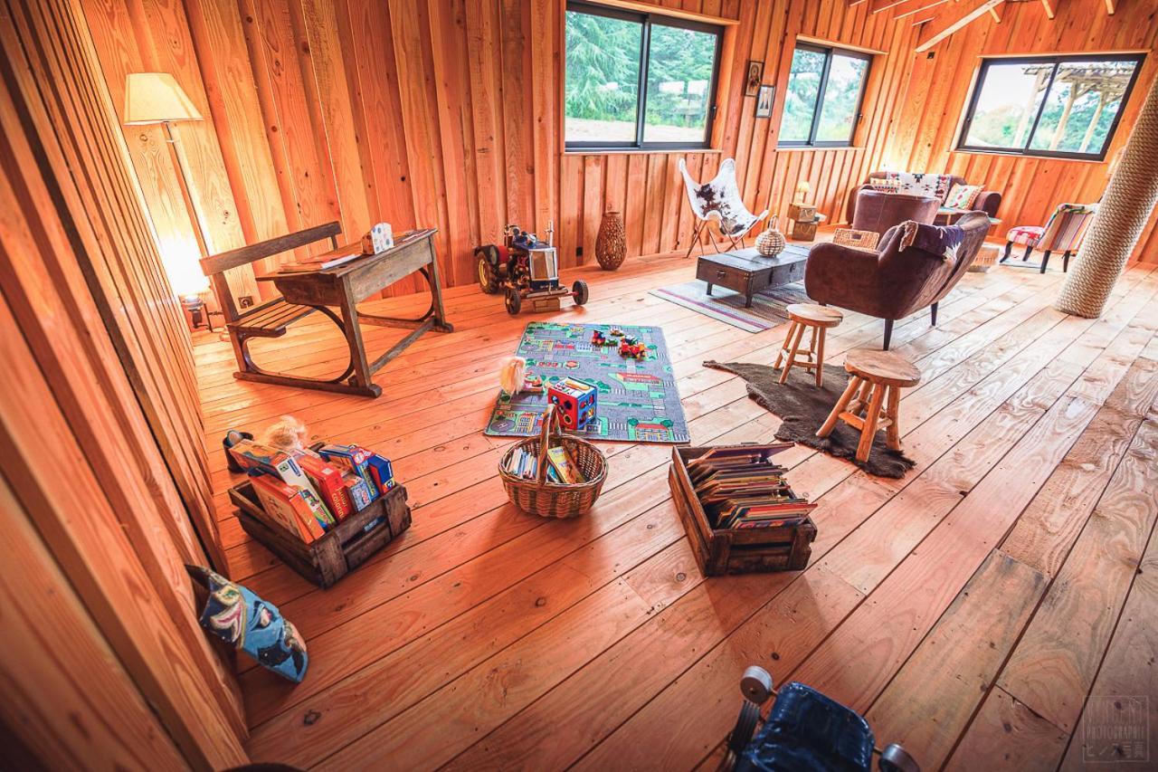 Domaine De La Vitarelle Glamping Villaniere Екстериор снимка