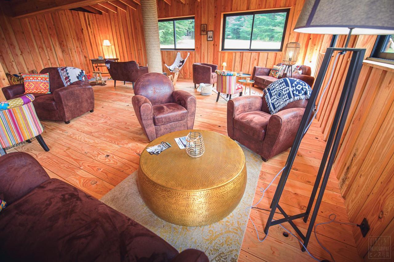 Domaine De La Vitarelle Glamping Villaniere Екстериор снимка